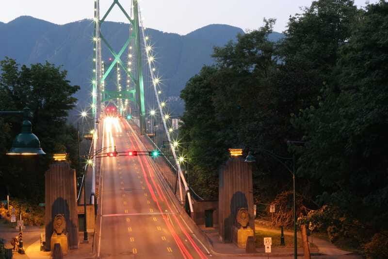Vancouver City and Capilano Park Private Tour - Price and value for a private, full-day Vancouver plan