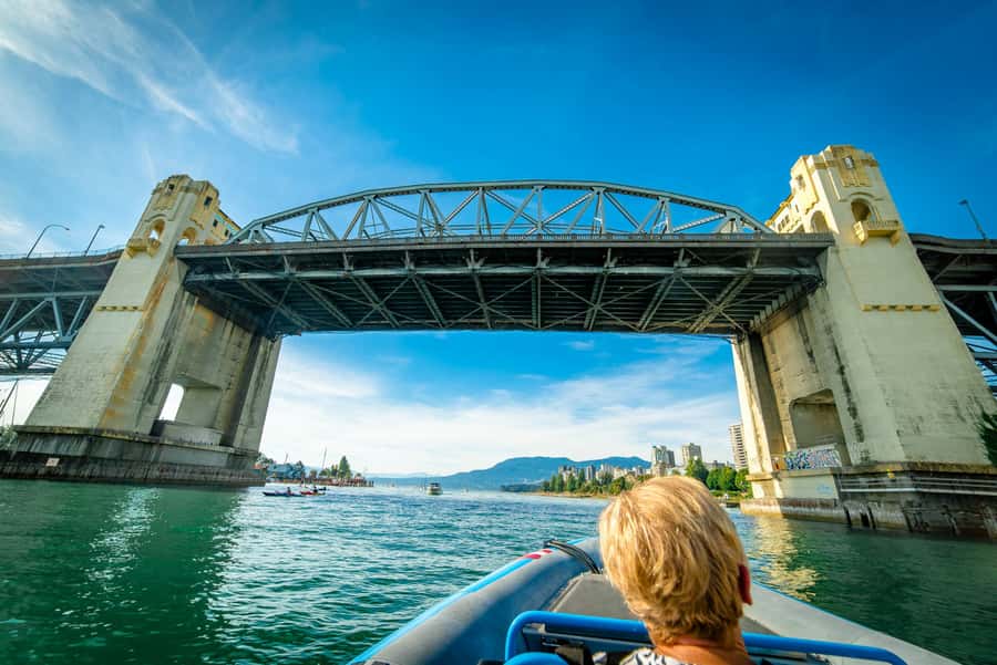 Vancouver: City and Seal Boat Tour - English Bay to Lighthouse Park: The View-Outside-Your-Window Part