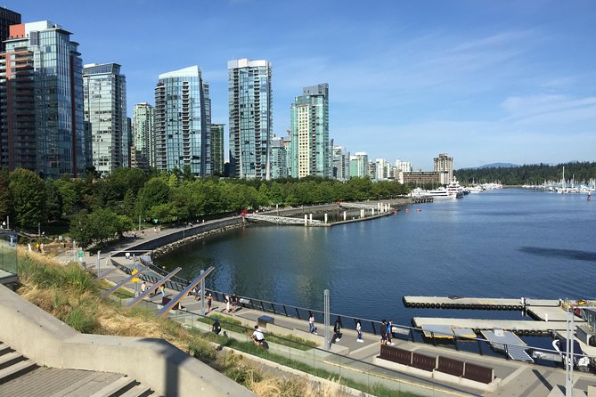 Vancouver City Finest Private Tour - Stanley Park: Totem Poles, Prospect Point, And Seawall Views In One Hour