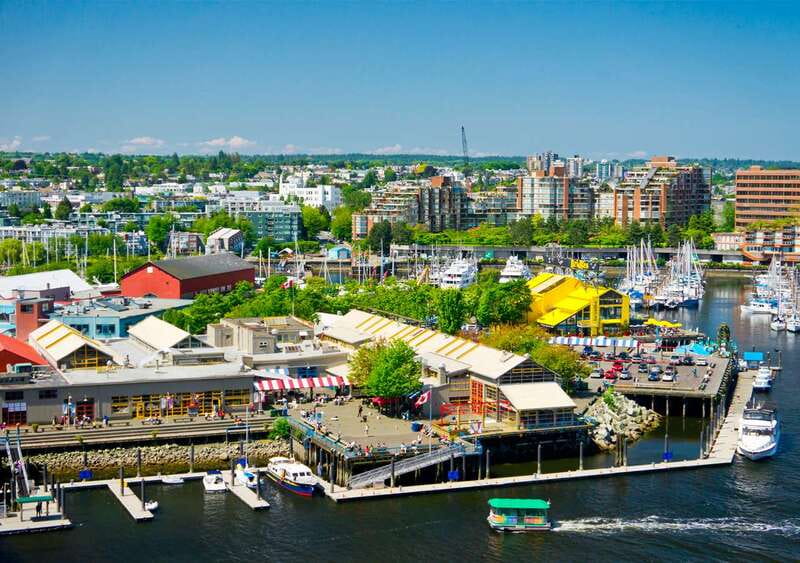 Vancouver: City Highlights Tour with Hotel Transfers - Granville Island shopping hour: where the tour turns useful