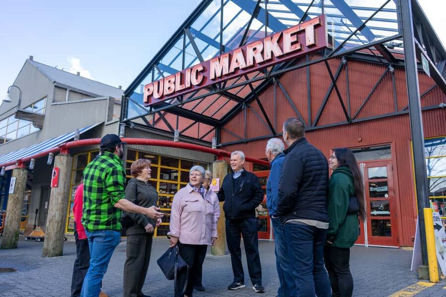 Vancouver: City Highlights & Vancouver Lookout Tour - Key highlights that make this tour worth your time