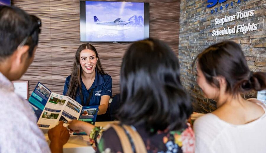 Vancouver: City Skyline Scenic Seaplane Flight - First Look: What makes this Vancouver seaplane flight special