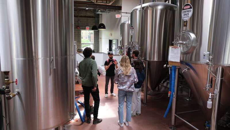 Vancouver: Craft Beer Tasting and Neighborhood Culture Crawl - Neighborhood culture walk: murals, food, and local hangouts in Mount Pleasant