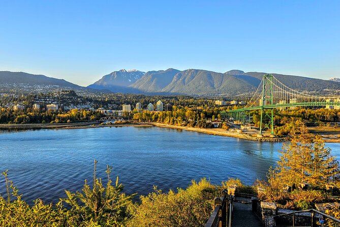 Vancouver Cruise Transfers/ Pre & Post Cruise City Sightseeing Tour Private - Canada Place, Flyover Canada, and the “we are actually here” waterfront moment