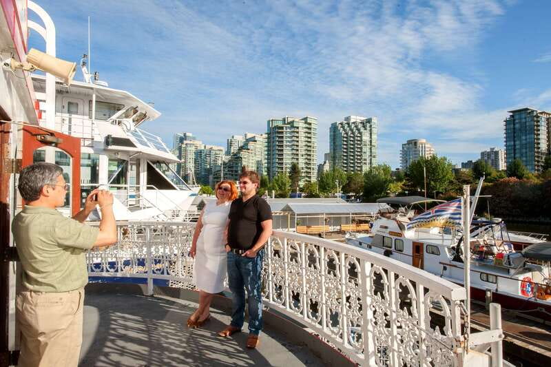 Vancouver: Evening Cruise with Dinner Buffet - Cruising Views Without the Hurry: Downtown, the North Shore, and West Vancouver