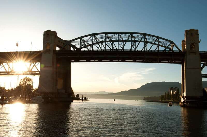 Vancouver: Evening Cruise with Dinner Buffet - Who This Vancouver Dinner Cruise Is Best For