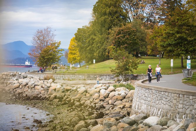 Vancouver Evening Tour: Stanley Park & English Bay Photostops - Drive-by Stanley Park: a big park feel without the big hike