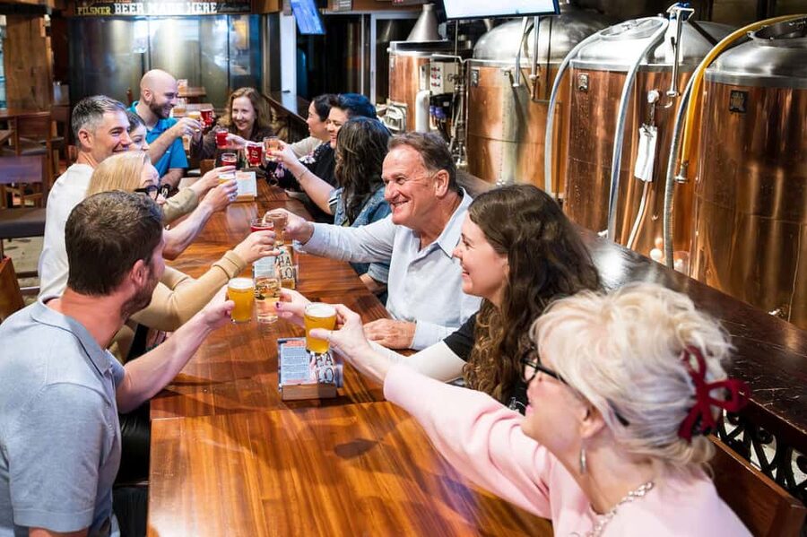 Vancouver: Gastown Historical Walking Food Tour - Key highlights you will actually feel during the tour