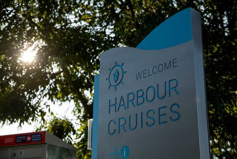 Vancouver: Harbor Sightseeing Cruise - The narration: the facts are useful, and the stories stick