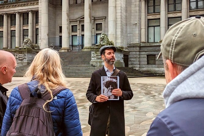 Vancouver Holiday History and Hot Chocolate Tour - Who this tour suits best