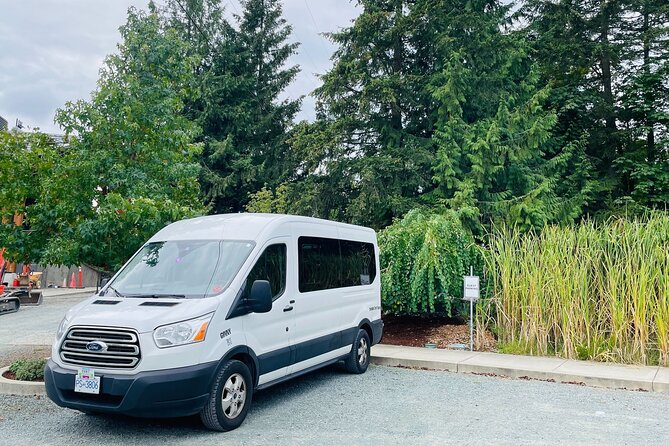 Vancouver International Airport Private Transfer - Price for groups up to 14: when $261.40 is actually good value