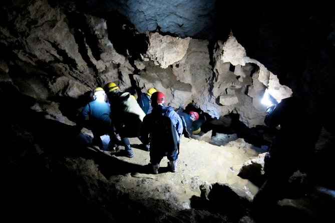 Vancouver Island Multi-Cave Experience - Who this multi-cave tour fits best