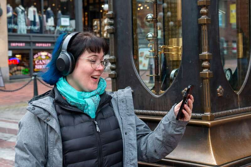 Vancouver: Self-Guided Smartphone Walking Tour of Gastown - Gastown at Your Pace: What the Audio Format Adds