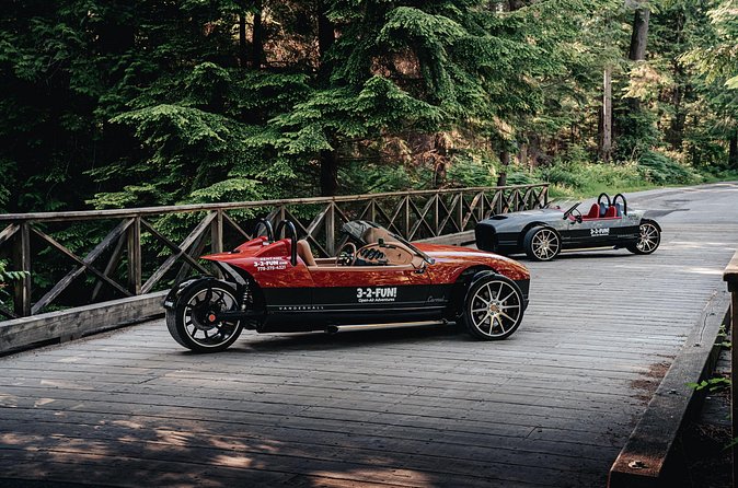 Vancouver Signature Highlights Open Air Roadster Tour - Yaletown to Library Square, then finishing at FlyOver