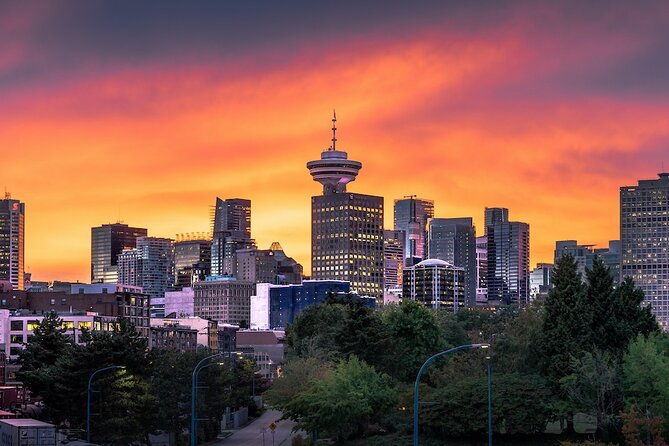 Vancouver Small Group Night Tour w/Capilano + Grouse Mtn Dinner - A 4 pm start that lines up with Vancouver’s best light