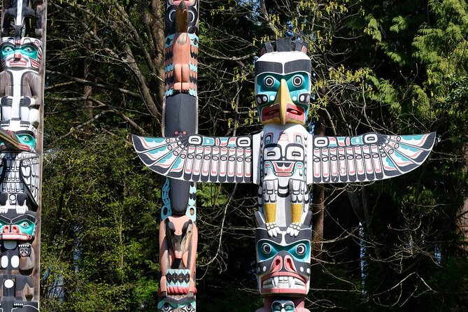 Vancouver Stanley Park 3 Hour Bike Tour - Lions Gate Bridge: Classic Vancouver Views, Told With Story