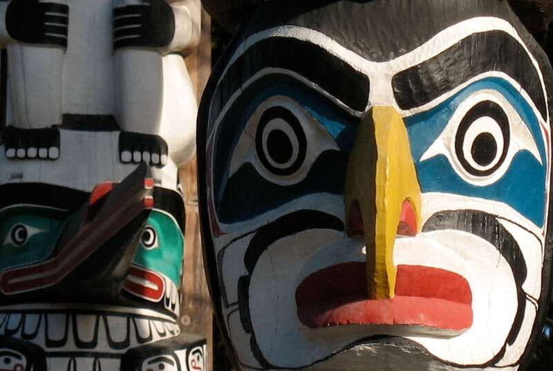Vancouver: Stanley Park & Downtown Bike Tour - West End to Davie Street Village, Plus Mole Hill Stops That Set the Stage