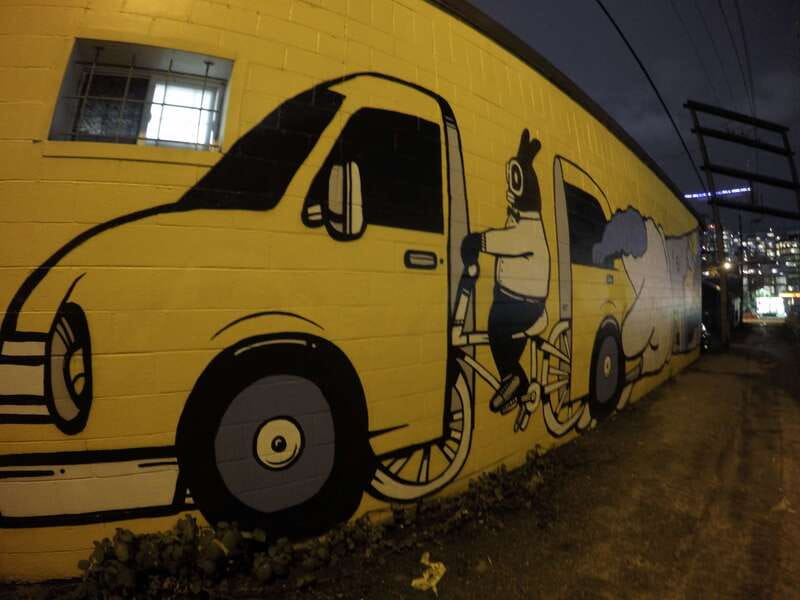 Vancouver: Street Art & Craft Beer Walking Tour with Tasting - Mount Pleasant street art, planned for people who actually look