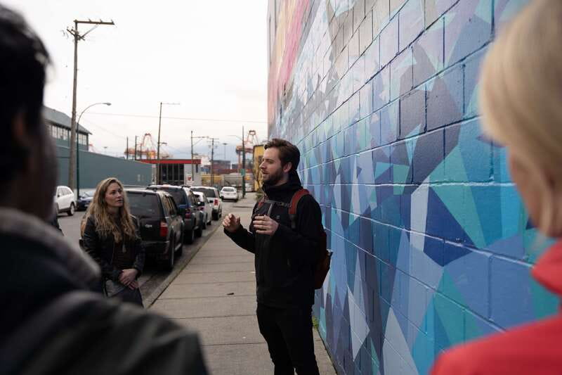 Vancouver: Street Art & Craft Coffee Walking Tour w/ Tasting - Meeting point and how the 3-hour walk actually feels