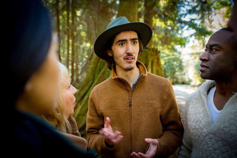 Vancouver: The Dark Secrets of Stanley Park Tour - Entering The Tour Starting at the Vancouver Aquarium