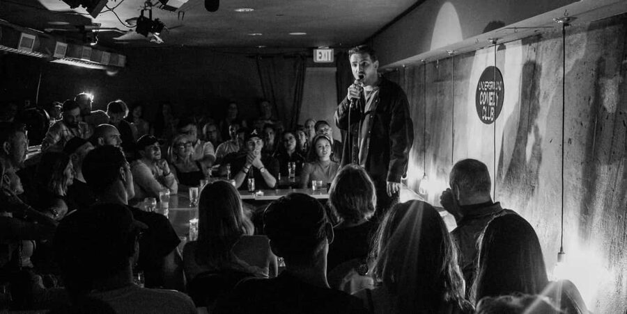 Vancouver: Underground Comedy Club Entry Ticket - Who this experience is best for