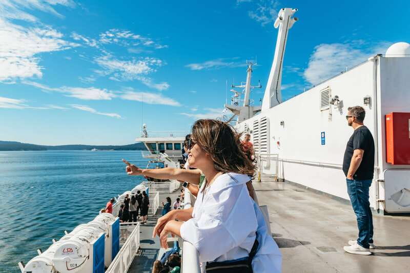 Vancouver: Victoria, Gulf Islands Cruise, & Butchart Gardens - A Full-Day Combo of Ferry Views and Garden Magic
