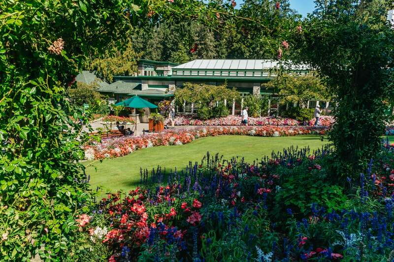 Vancouver: Victoria, Gulf Islands Cruise, & Butchart Gardens - Butchart Gardens in 2 Hours: How to See the Big Highlights
