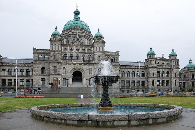 Vancouver Walking Tour: Explore Top Sights & Hidden Gems - Why This Vancouver Walking Tour Is a Great First-Day Move