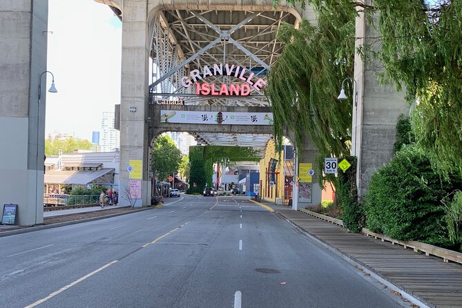 Vancouver Waterfront Guided Bike / Ebike Tour - Pickup, private group pace, and what that means for your day