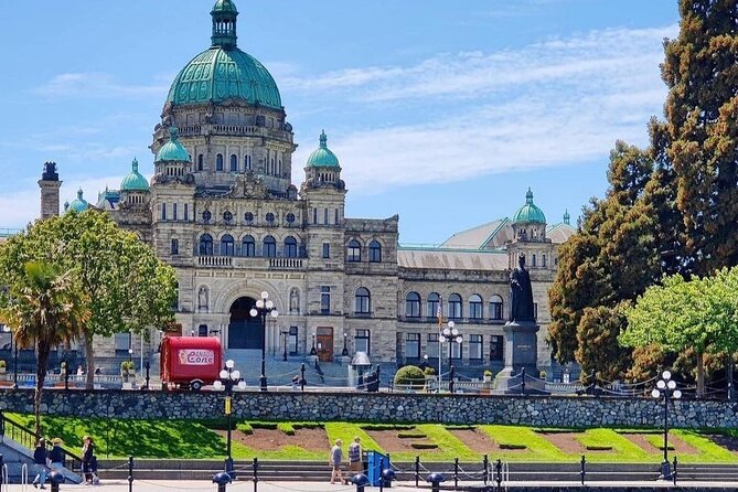Victoria 1-Day Tour From Vancouver (Butchart Gardens) (Chn&Eng) - Best For, Not Best For: Who This Pace Fits
