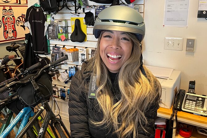 Victoria City Highlights E-Bike Tour - Hoods & Legends - Government House and Rockland: Elegance With a Purpose