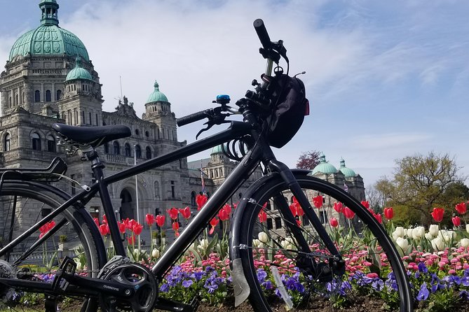 Victoria City Highlights Pedal or E-Bike Tour - Hoods & Legends - Key highlights at a glance