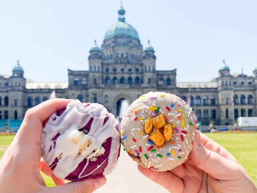 Victoria Delicious Donut Adventure by Underground Donut Tour - Third Donut Stop at a Local Mom-and-Pop Shop