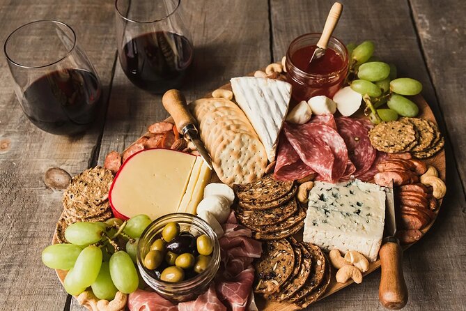 Victoria Full Day Guided Wine Tour With 4 Wineries - Blue Grouse Estate: Sparkling, Rosé, Pinot Noir, and Vineyard Views