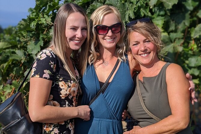 Victoria Full Day Guided Wine Tour With 4 Wineries - Tips for Rain or Shine in Vancouver Island Wine Country