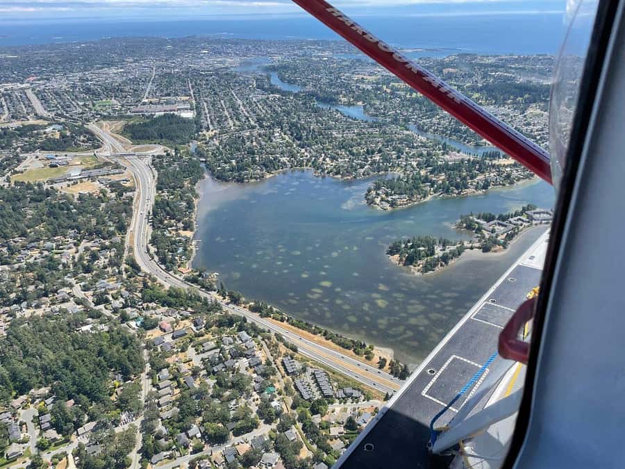 Victoria: Panorama Scenic Seaplane Tour - Strait of Juan de Fuca views: your quick route to open ocean drama