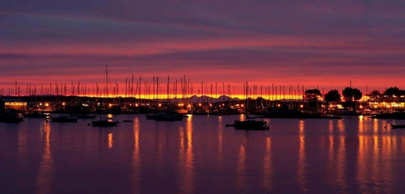 Victoria: Sunrise or Sunset SUP Tour - What gear you get, and what you should bring for comfort