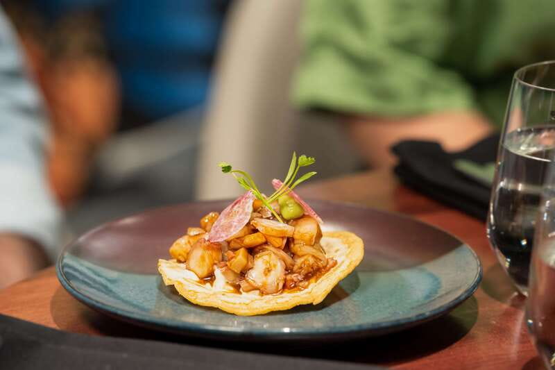 VIP Gastronomic Gastown Walking Food Tour - Guides, Delivery, and Why People Love the Experience