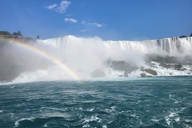 Walking Tour + Boat Ride + Skylon Tower Observation Deck (Canada) - Practical tips for an easier, better experience