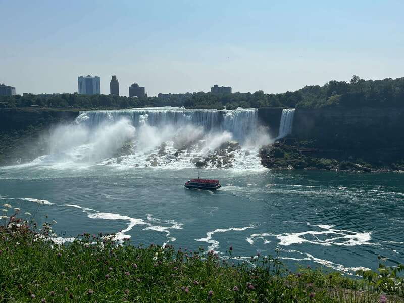 Walking Tour of Niagara Falls Canada and Hornblower Boat - Timed Hornblower Entry: The Shift From Land Guide to Boat Magic