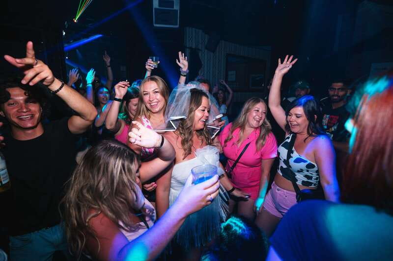 West Coast Party Crawl - Route B - The social part, hosts who connect, and where it can wobble