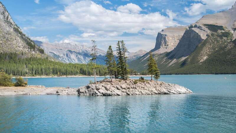 Western Canada Self-Driving Audio Guide English and German - Key Things That Make This Audio Guide Worth Your Time