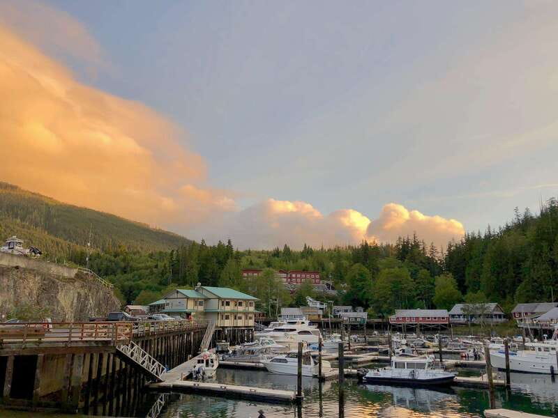 Western Canada Self-Driving Audio Guide English and German - Victoria Along the Route: Capital Energy With Nature Focus