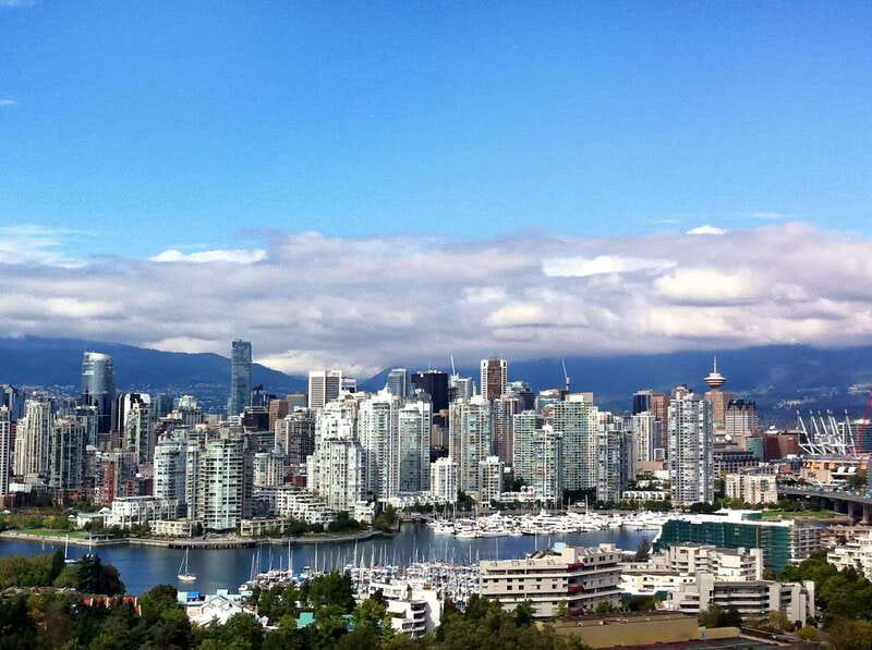 Western Canada Self-Driving Audio Guide English and German - What You Learn Beyond the Sights: Nature, Wildlife, Hiking, and Context