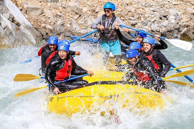 Wet and Wild Elaho Exhilarator Rafting - Pickup from Vancouver and Whistler: convenient, but check your time wave