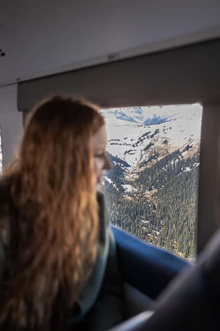 Whistler: Mountains and Glaciers Tour by Seaplane - Garibaldi Lake: why this aerial stop feels like a highlight
