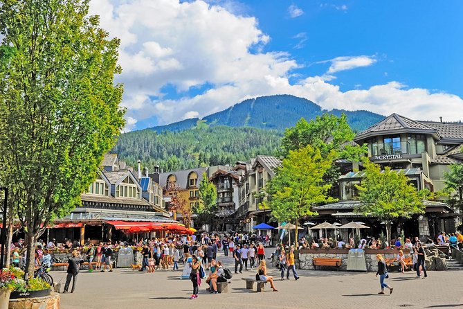 Whistler & Sea to Sky Gondola Day Trip from Vancouver - Lions Gate Bridge to Sea to Sky Highway: the view warm-up