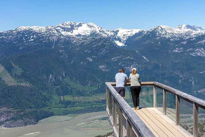 Whistler Tour with Shannon Falls and Sea to Sky Gondola - The Squamish Lilwat Cultural Centre option