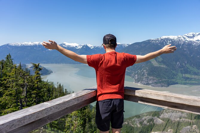 Whistler Tour with Shannon Falls and Sea to Sky Gondola - Whistler Village free time plus an optional guided walk
