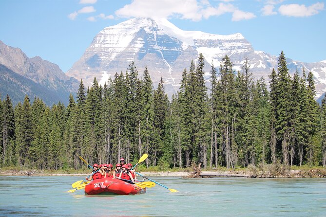 Whitewater Rafting on Jasper's Fraser River - Wildlife spotting and salmon season moments